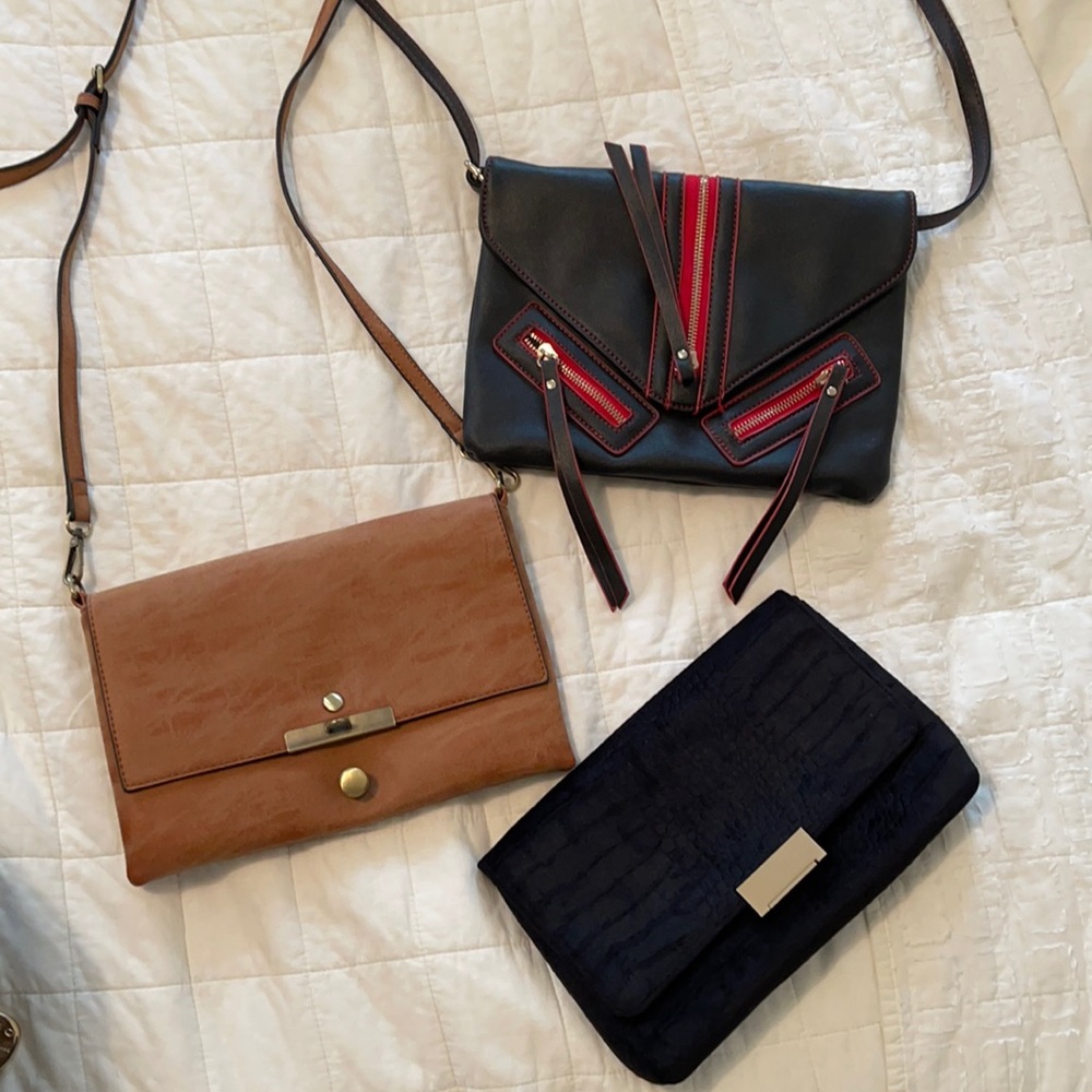 Bundle of Crossbody bags/Clutches